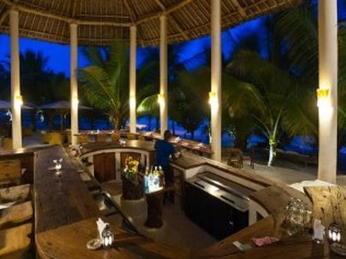 Swahili Villa Coco 2Br Apartment 700M To Beach Момбаса Екстер'єр фото